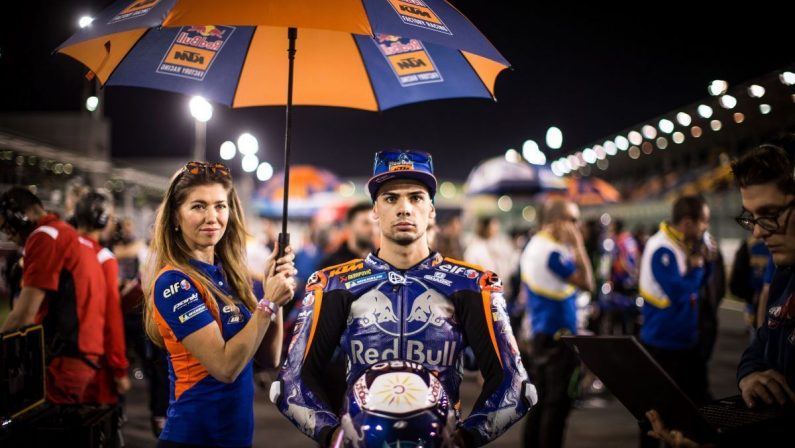 Prima vittoria in Motogp per Oliveira in Stiria, paura per Vinales