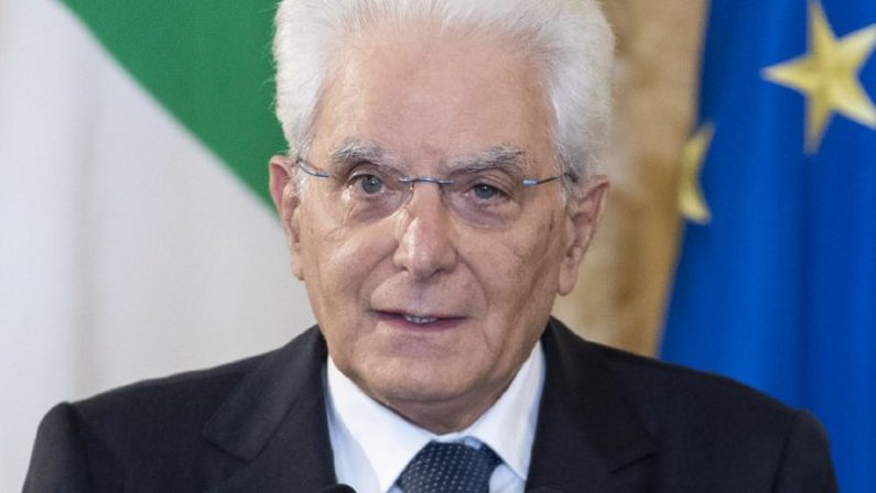 Terremoto, Mattarella “Ricostruzione ancora incompiuta”