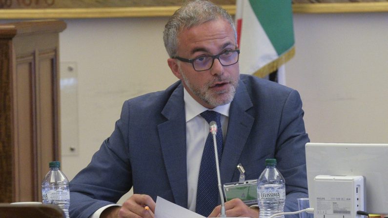 Ruffini “Riscriviamo le regole del fisco, basta giungla delle tasse”