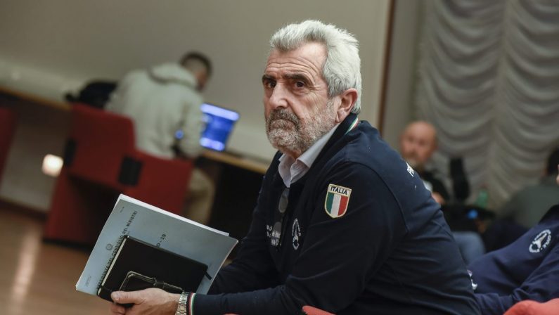 Scuola, Cts “Riapertura necessaria nonostante i rischi”