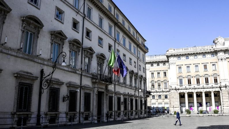 Arrestato per stalking un funzionario di Palazzo Chigi: perseguitava un collega