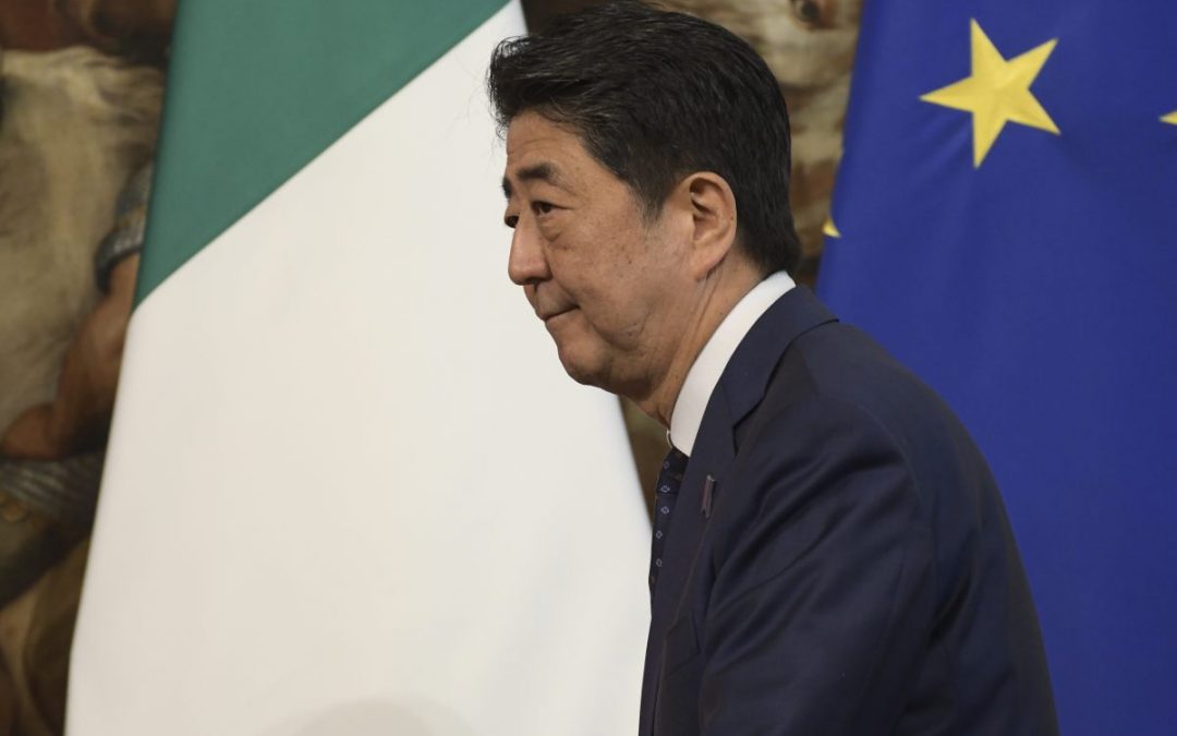 Giappone, Shinzo Abe si dimette per motivi di salute