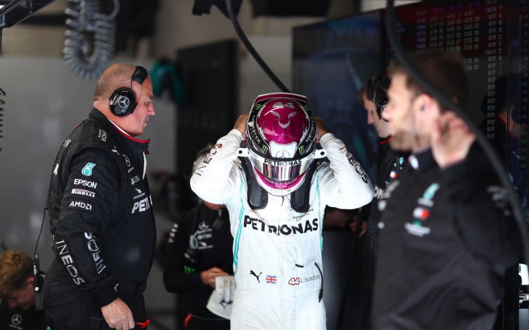 Formula 1, pole position di Hamilton in Belgio, Ferrari fuori in Q2