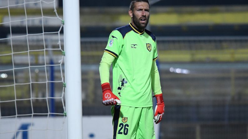 Calcio, Catanzaro: dall'Empoli arriva il portiere Branduani