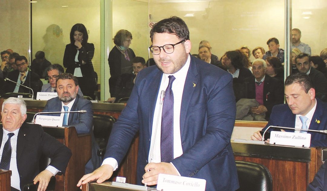 Dimissioni Ferrara, «frasi sessiste all’assessore Merra». Scontro Lega-M5s