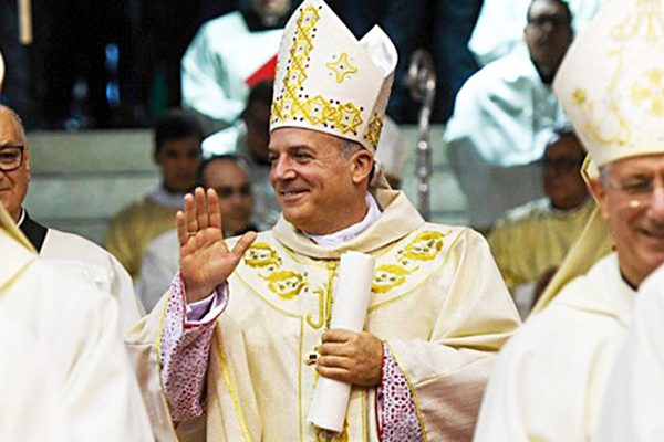 Vescovo di Crotone Angelo Raffaele Panzetta