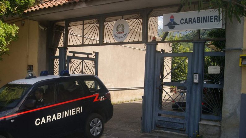 Moschiano, abusi edilizi in zona ad elevato rischio frana, scattano 3 denunce