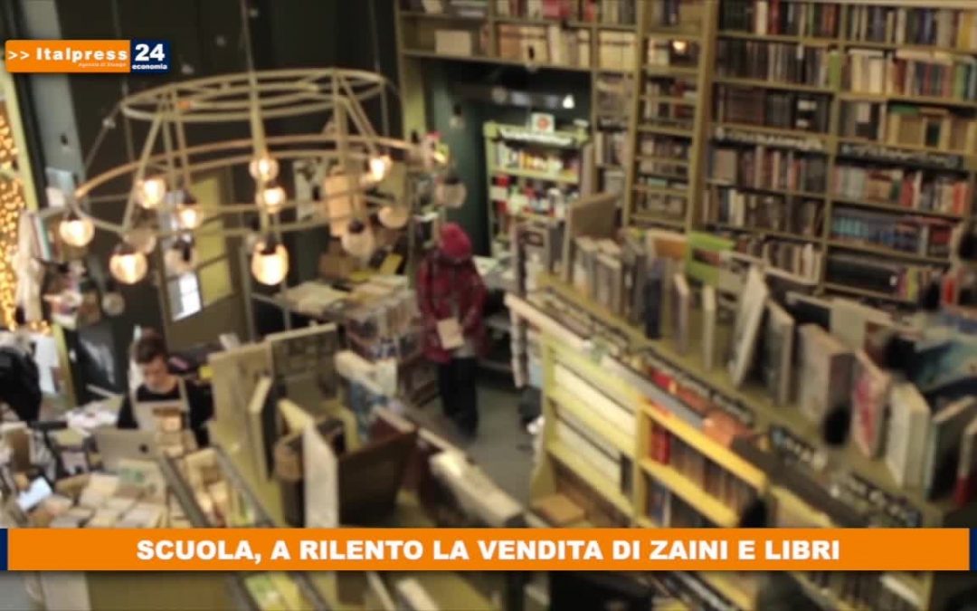 Scuola, a rilento la vendita di zaini e libri