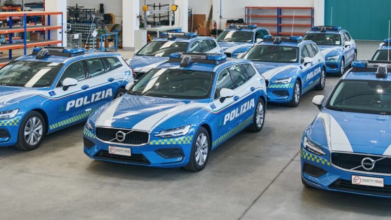Consegnate venticinque Volvo V60 in allestimento Polizia