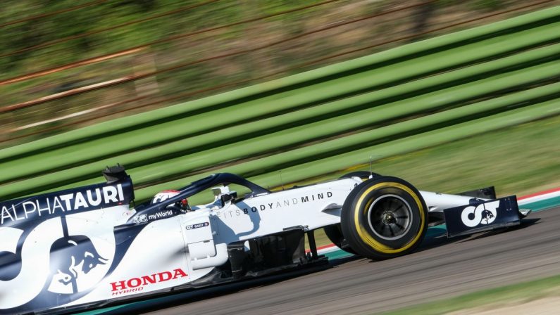 Gasly vince Gp Italia su Sainz, Hamilton 7° e Ferrari ritirate