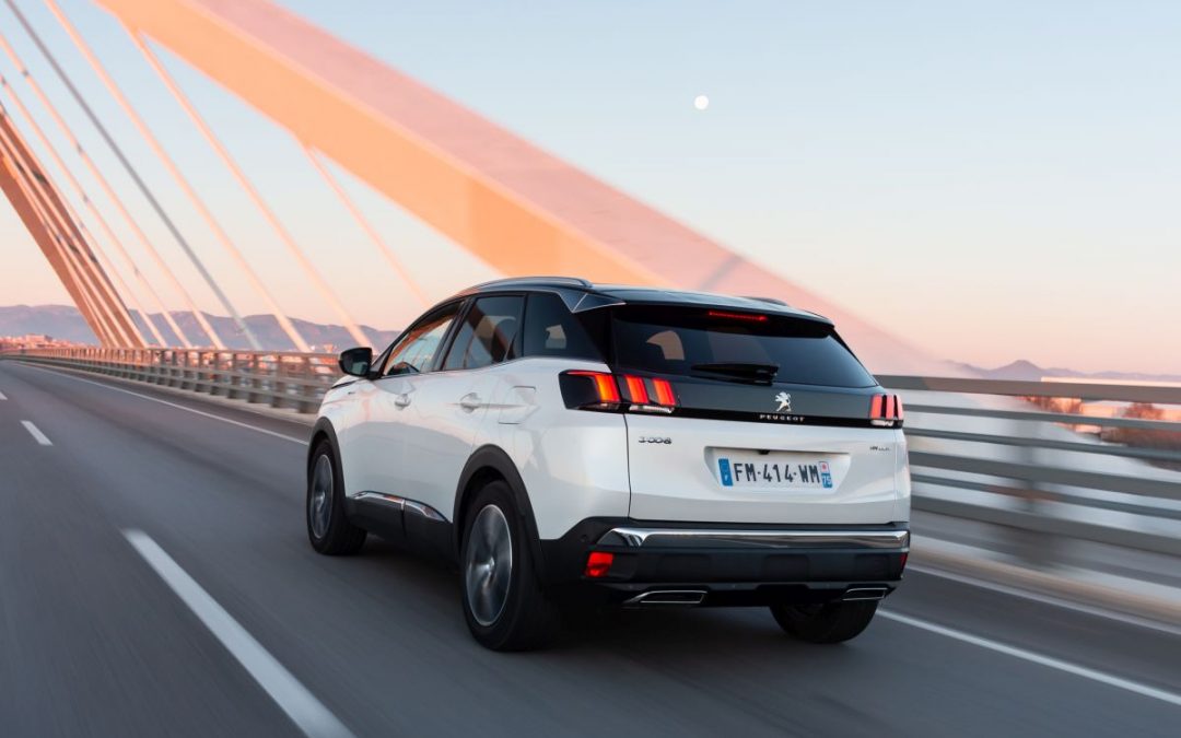 100.000 SUV Peugeot 3008 e 5008 venduti in Italia