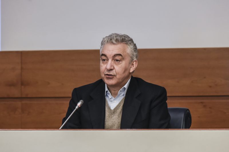 Coronavirus, Arcuri “Investiamo su cura e vaccino prodotti in Italia”