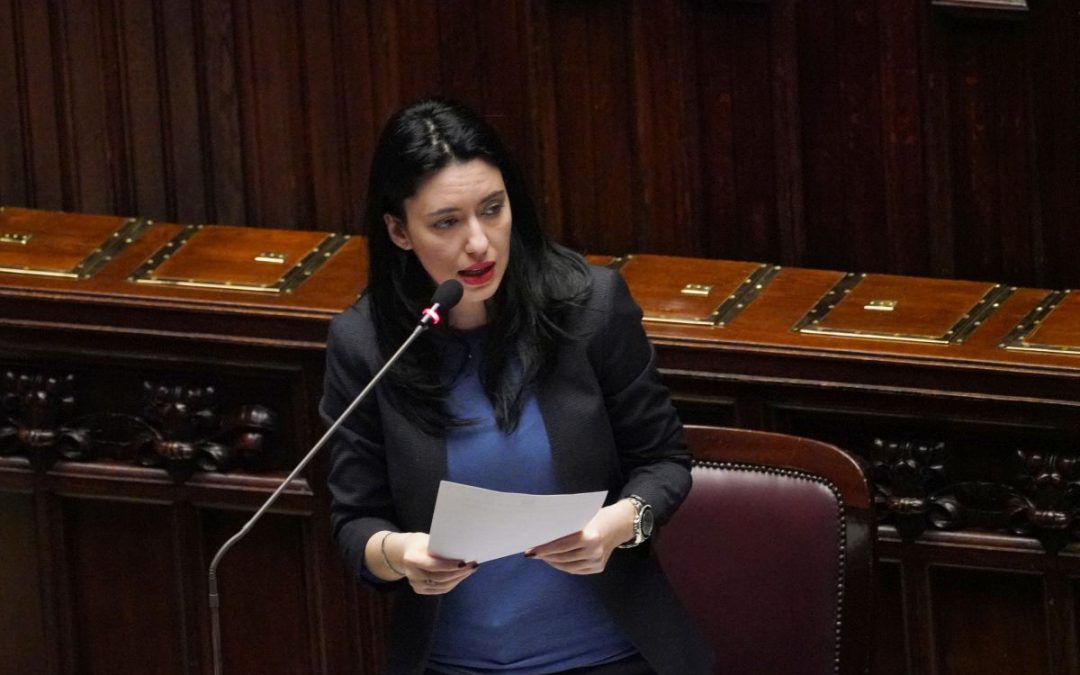 Scuola, Azzolina “Ci saranno difficoltà ma non dobbiamo avere paura”