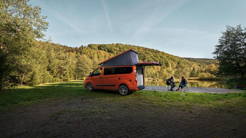 Ford Transit Custom Nugget protagonista al Salone del Camper