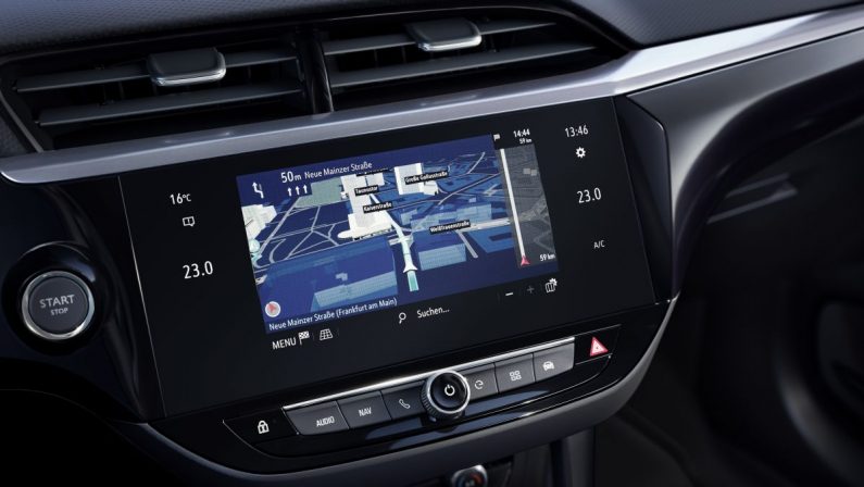 Con Opel Corsa-E guidatore e passeggeri sono sempre connessi
