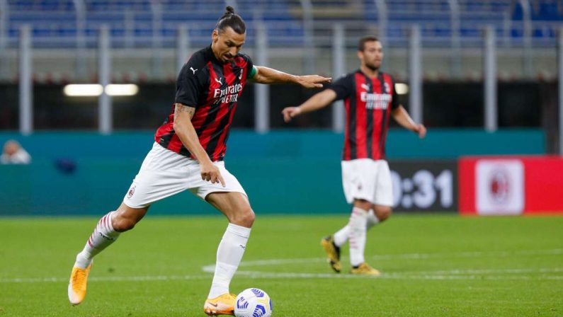 Ibrahimovic positivo al Covid “Virus ha il coraggio di sfidarmi”