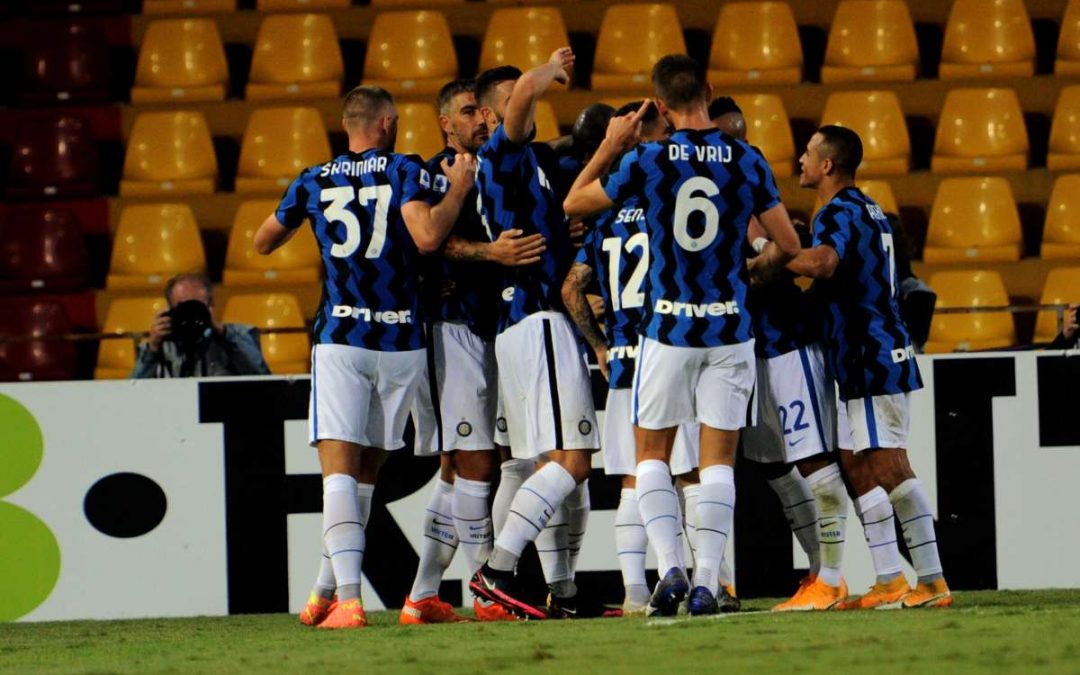 Doppietta per Lukaku e show Inter, Benevento sconfitto 5-2