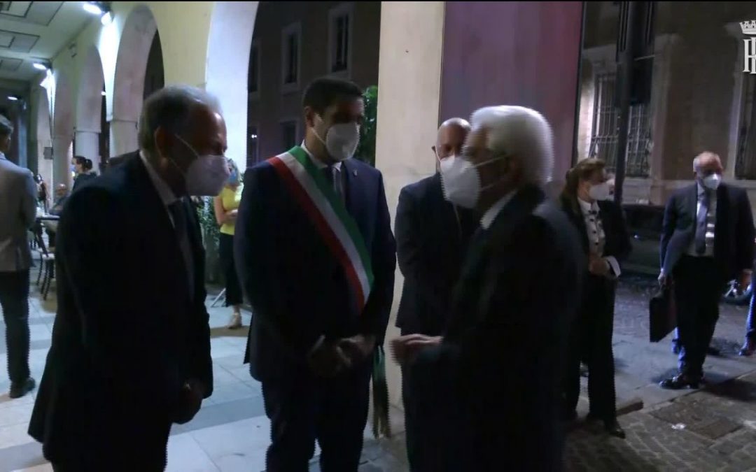 Mattarella a Ravenna visita la Tomba di Dante