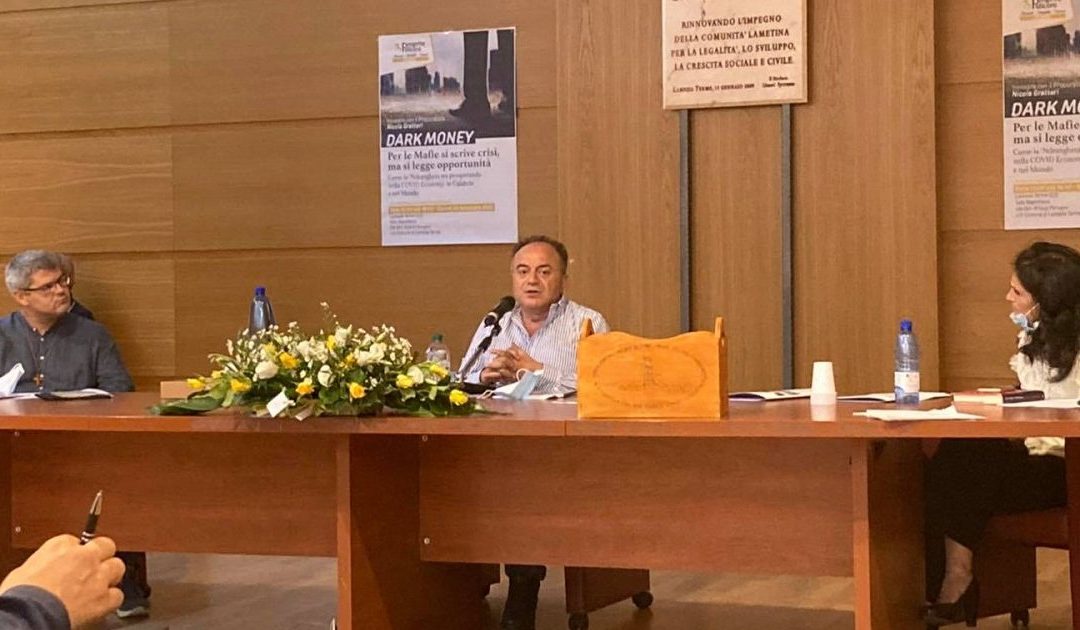 L'intervento di Gratteri (foto dalla pagina Facebook Progetto Policoro Calabria)