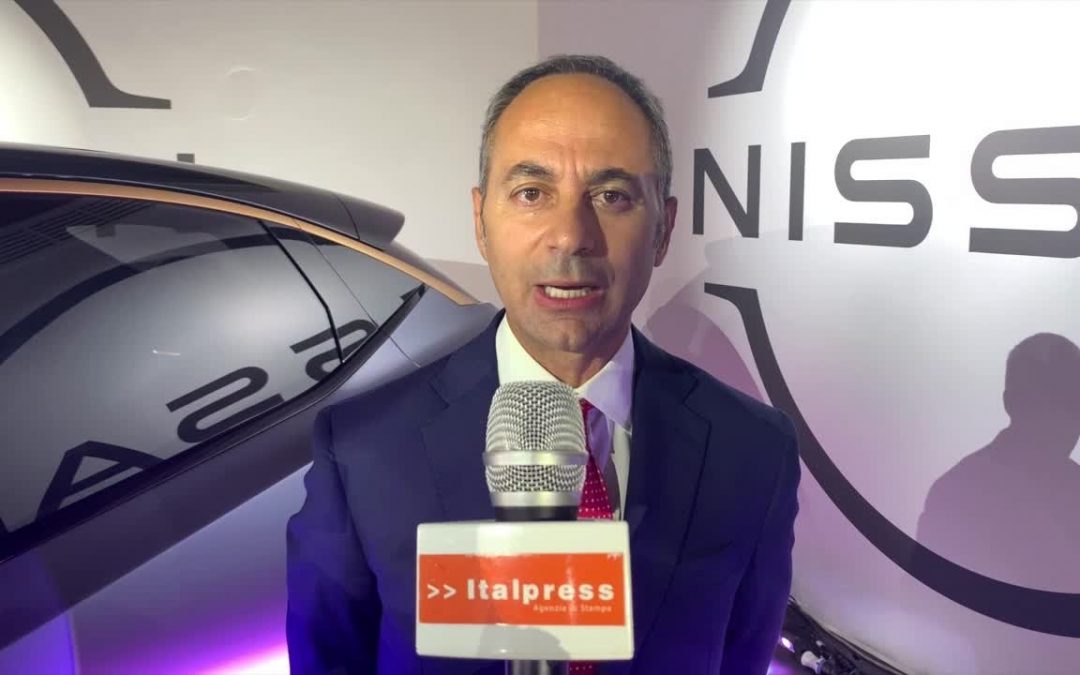 Il nuovo AD di Nissan Marco Toro presenta Ariya con nuovo logo