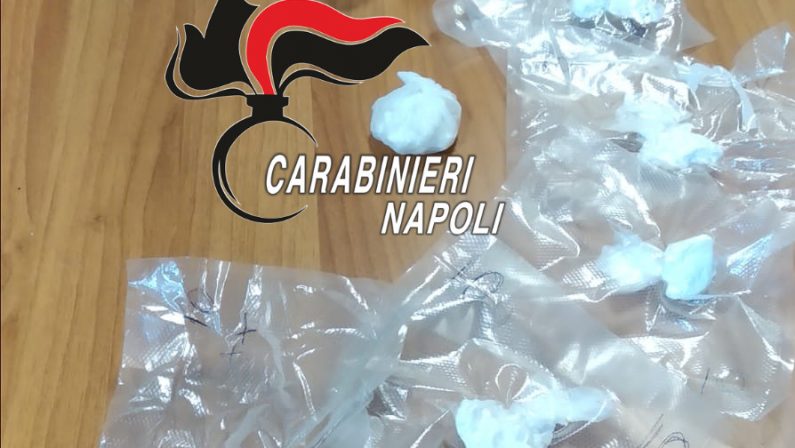 Napoli, Rione Traiano: Servizi anti-droga dei Carabinieri. Arrestato pusher 44enne, nascondeva 76 grammi di cocaina