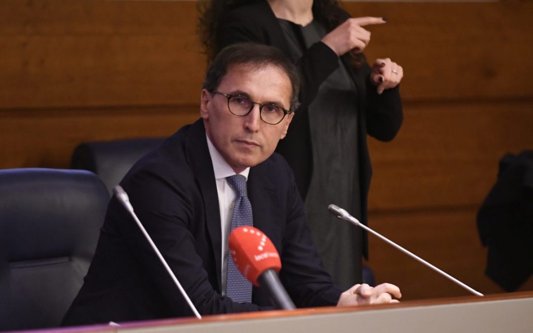Coronavirus, Boccia “Stato d’emergenza inevitabile e necessario”