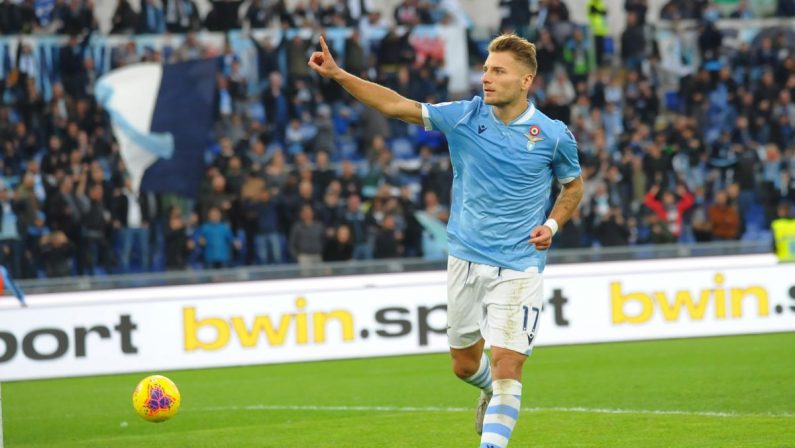 Immobile “Fiero della Scarpa d’Oro, all’estero gli italiani faticano”
