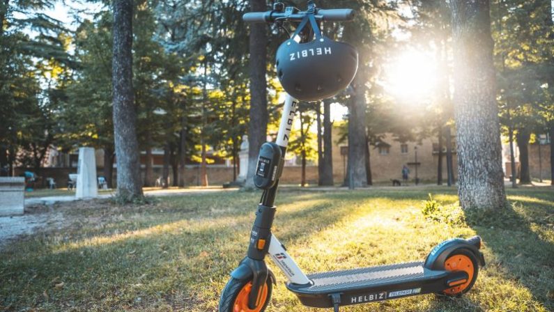 Con Enel e Helbiz mobilità in città al 100% green e sostenibile