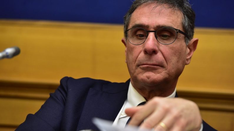 Senato, Claudio Barbaro lascia la Lega e passa al Gruppo Misto