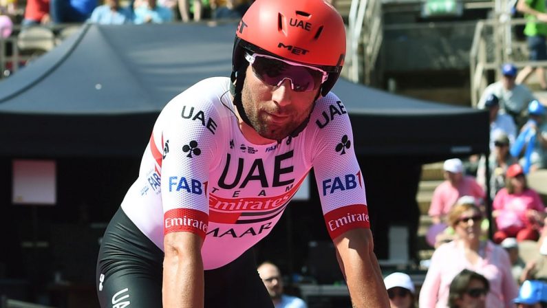 Ulissi vince in volata la 13^ tappa del Giro, Almeida sempre più rosa