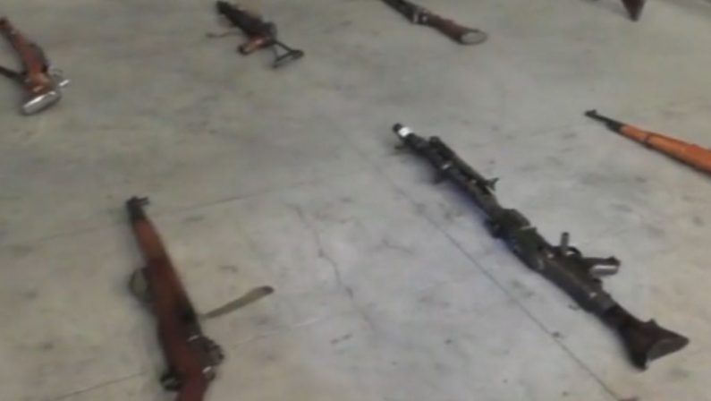 Traffico internazionale di armi da guerra, 4 arresti