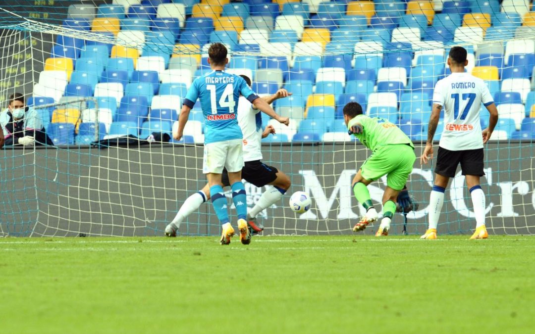 Poker del Napoli al San Paolo, Atalanta travolta per 4-1
