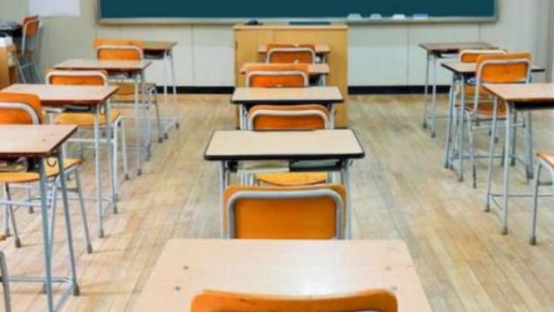 Educazione civica a scuola, corso online gratuito