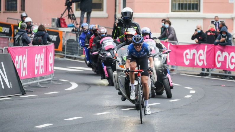 O’Connor vince a Madonna di Campiglio, Almeida sempre in rosa