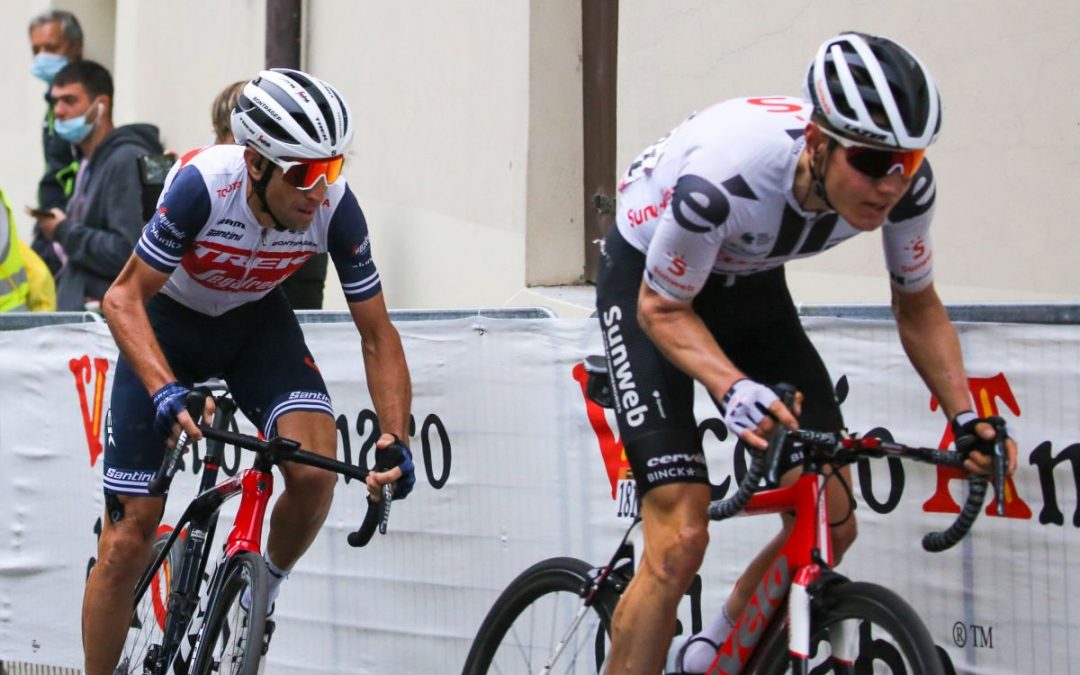 Hindley vince la 18^ tappa, Kelderman nuova maglia rosa al Giro