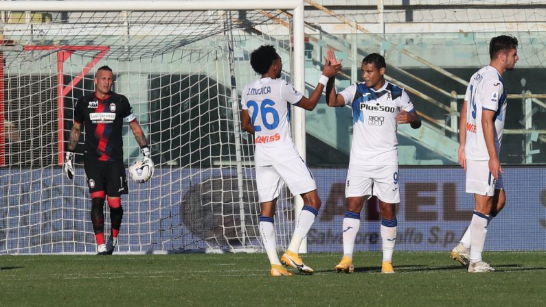 Doppietta Muriel, l’Atalanta vince 2-1 a Crotone