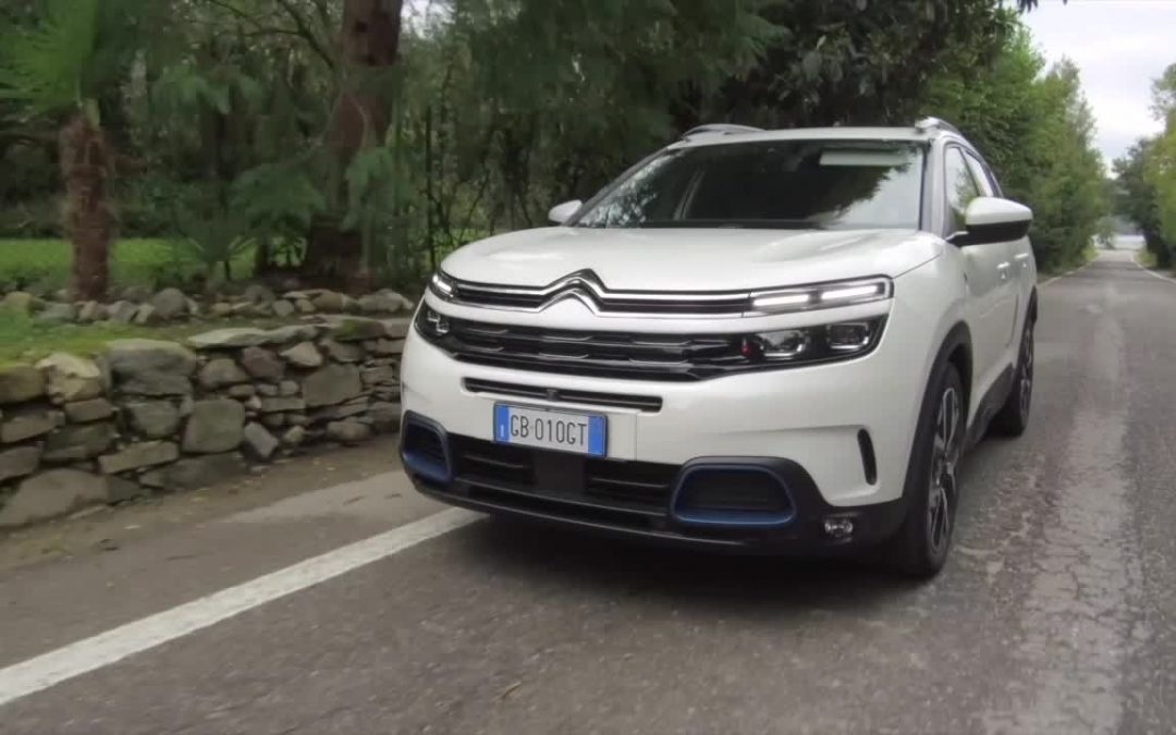 Citroen C5 Aircros adesso anche Hybrid