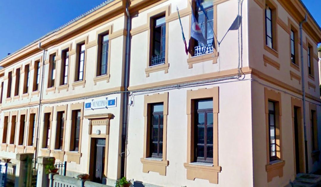 Il lupo appeso al cartello