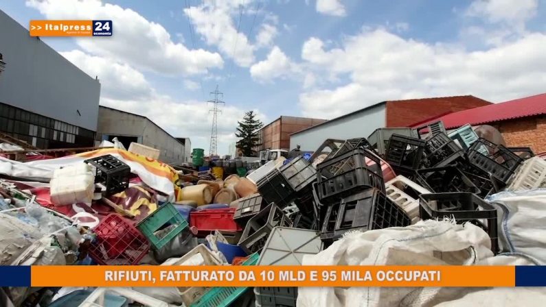 Rifiuti, fatturato da 10 mld e 95 mila occupati