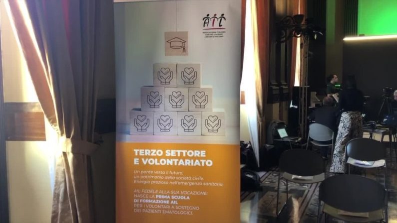 Una scuola per la formazione di volontari