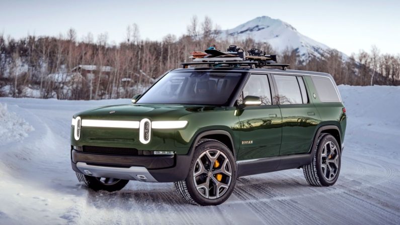 Rivian ha scelto i Pirelli Scorpion per gommare il SUV elettrico R1S