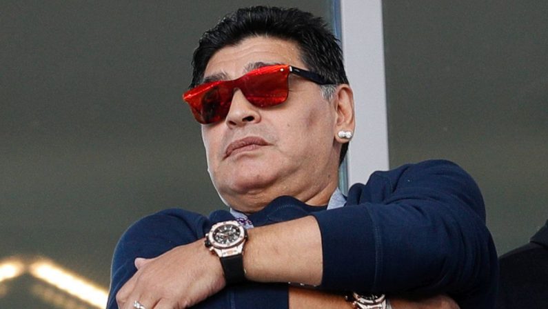 Edema alla testa per Maradona, necessario intervento