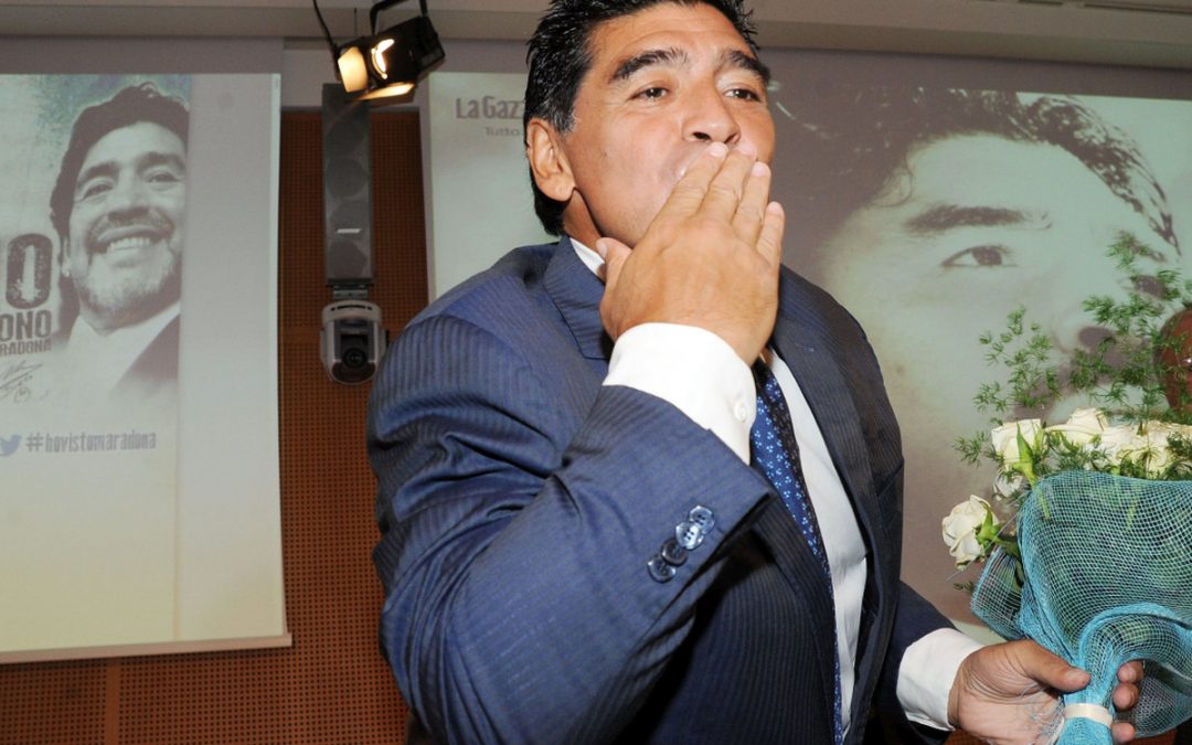 Maradona operato alla testa, intervento riuscito