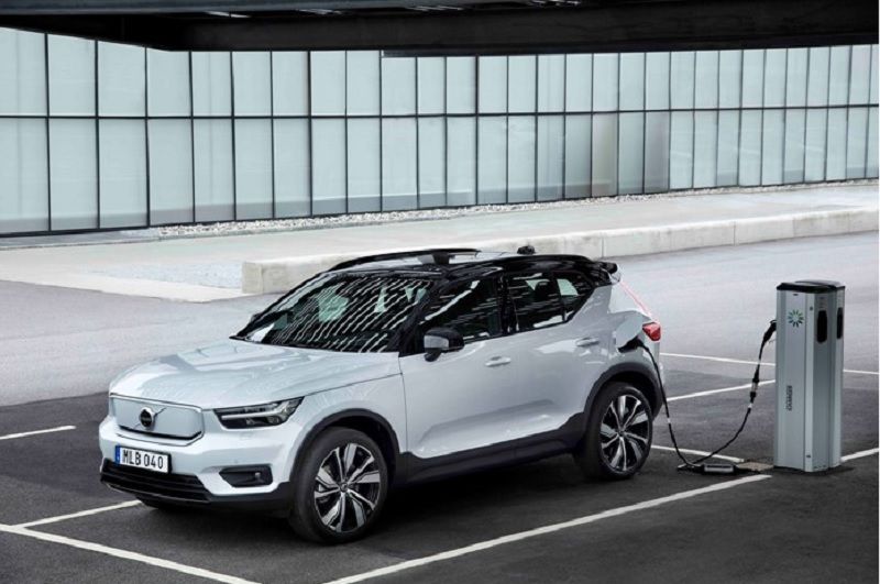 Volvo e Polestar oltre obiettivi Ue riduzione emissioni Co2