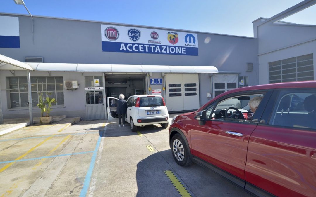 Concessionarie e officine aperte anche nelle zone rosse