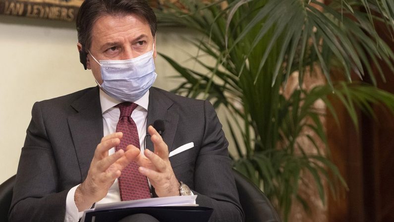 Conte “Stiamo finalizzando il decreto ‘Ristori bis’”