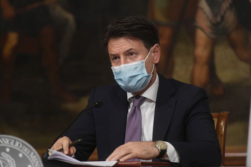 Coronavirus, Conte “Non torniamo indietro, alternativa chiudere Paese”