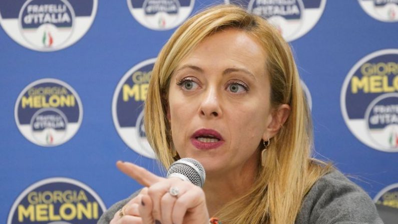 Covid, Meloni “Conte ci ascolti, non siamo irresponsabili”