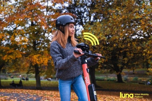 Monopattini con Intelligenza Artificale per proteggere i pedoni