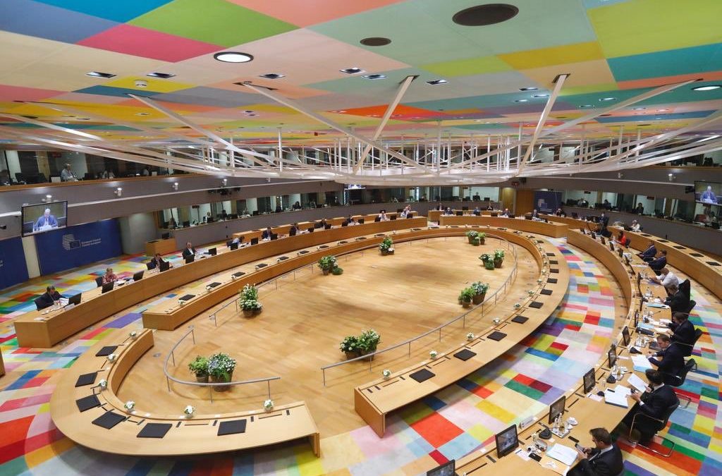 Ue, Polonia e Ungheria pongono il veto sul bilancio